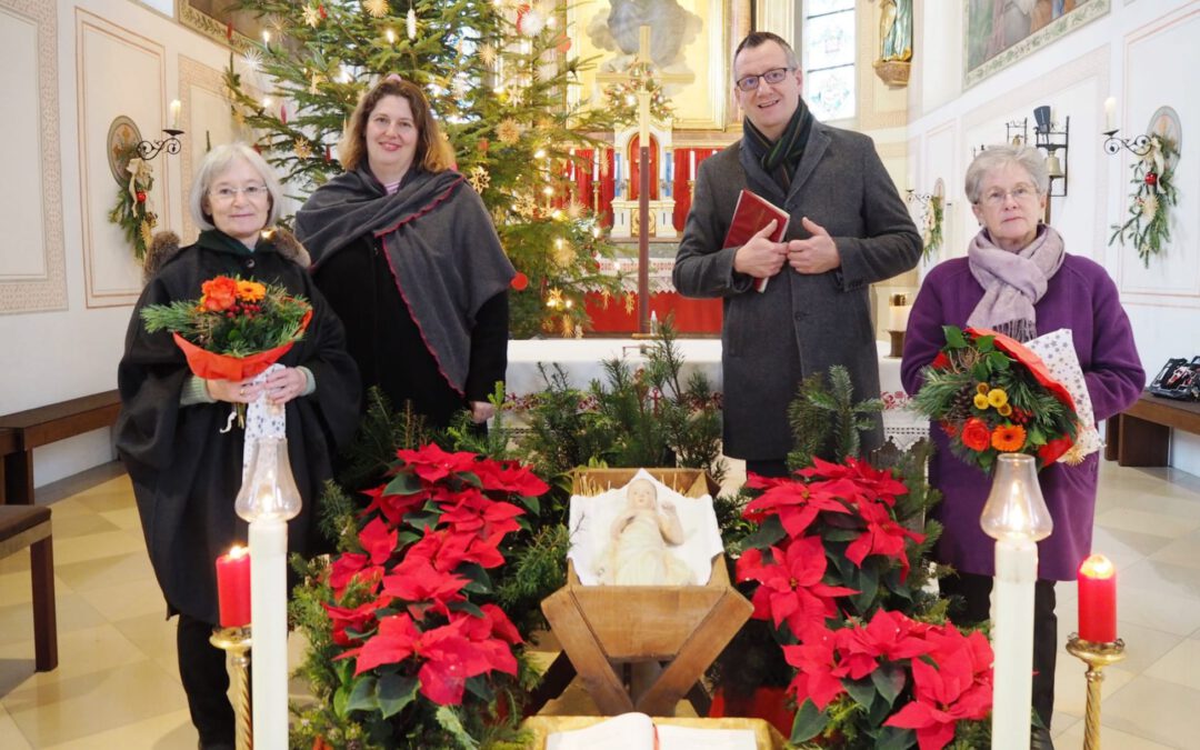 Die Sternsinger eingekleidet