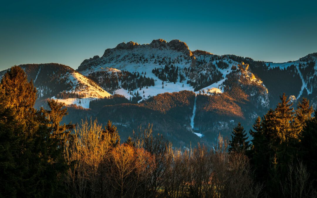 Kampenwand im Winter-Abendlicht