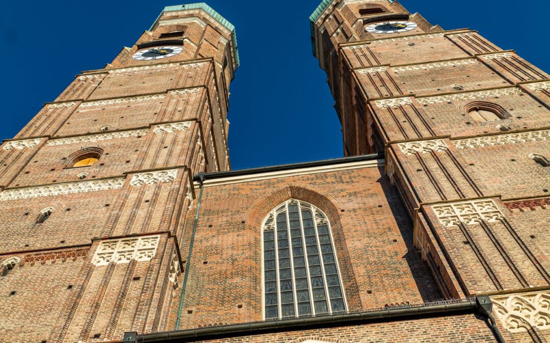 Südturm des Münchner Doms wieder geöffnet