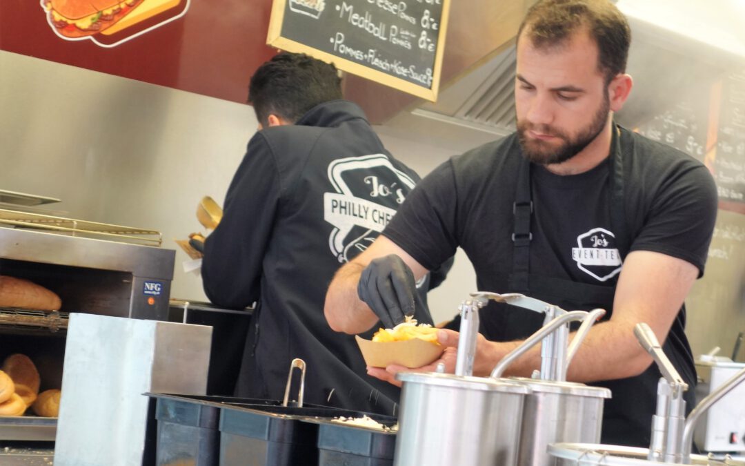 Viel los beim Street Food Market