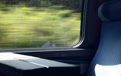 Freie Zugfahrt für Einser-Schüler in Bayern: Mit dem Zeugnis am 3. August kostenlos unterwegs