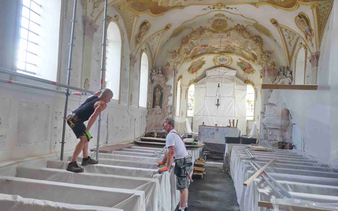 Renovierungen in Neukirchener Kirche