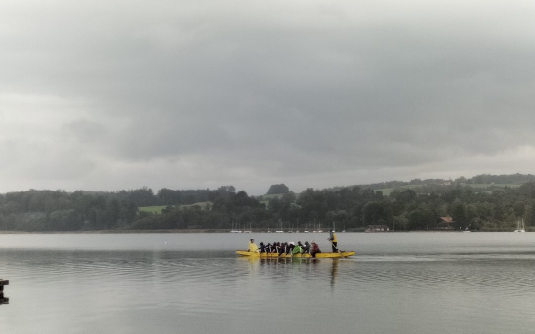 Training für das Drachenboot-Rennen