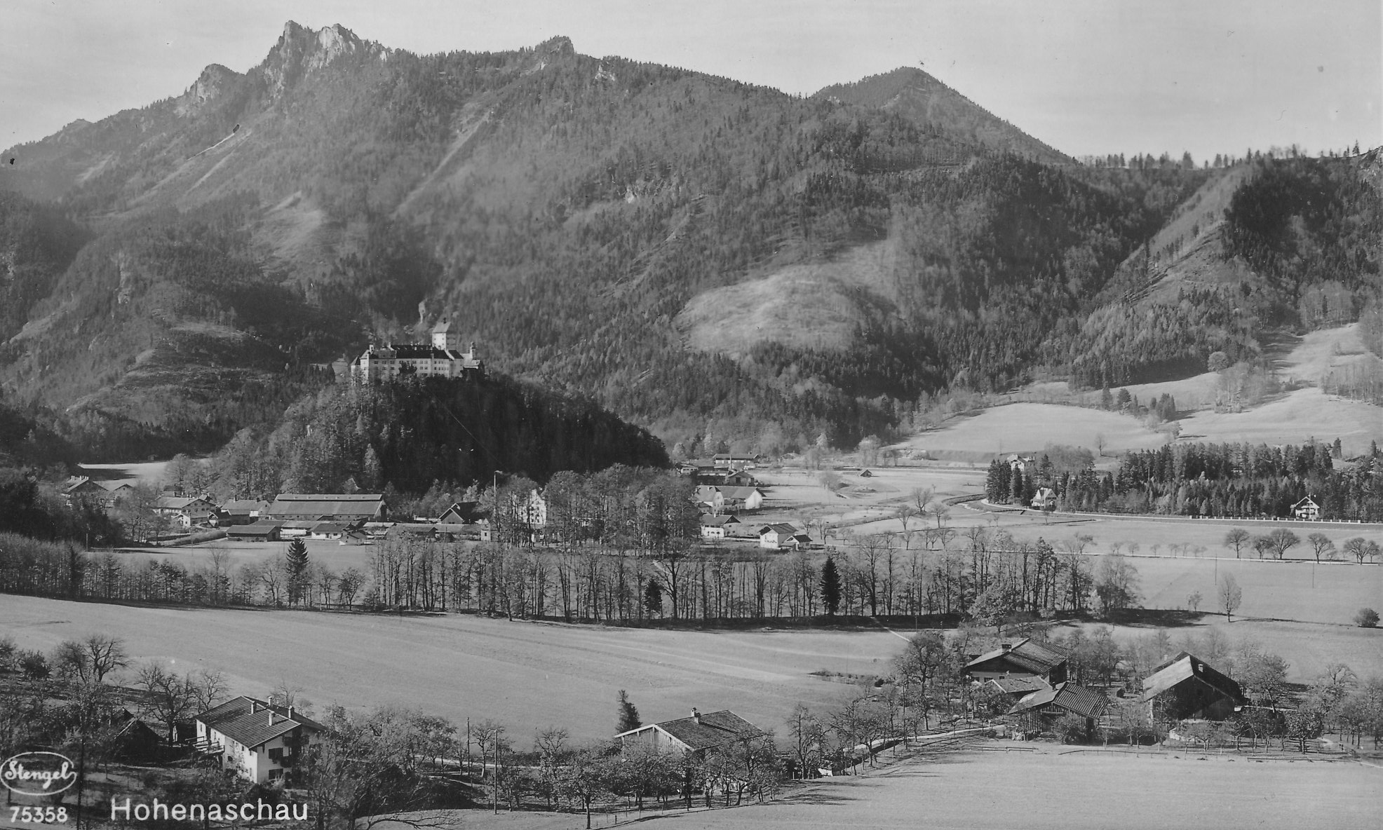 Schloss Hohenaschau im Chiemgau in den 1930er Jahren