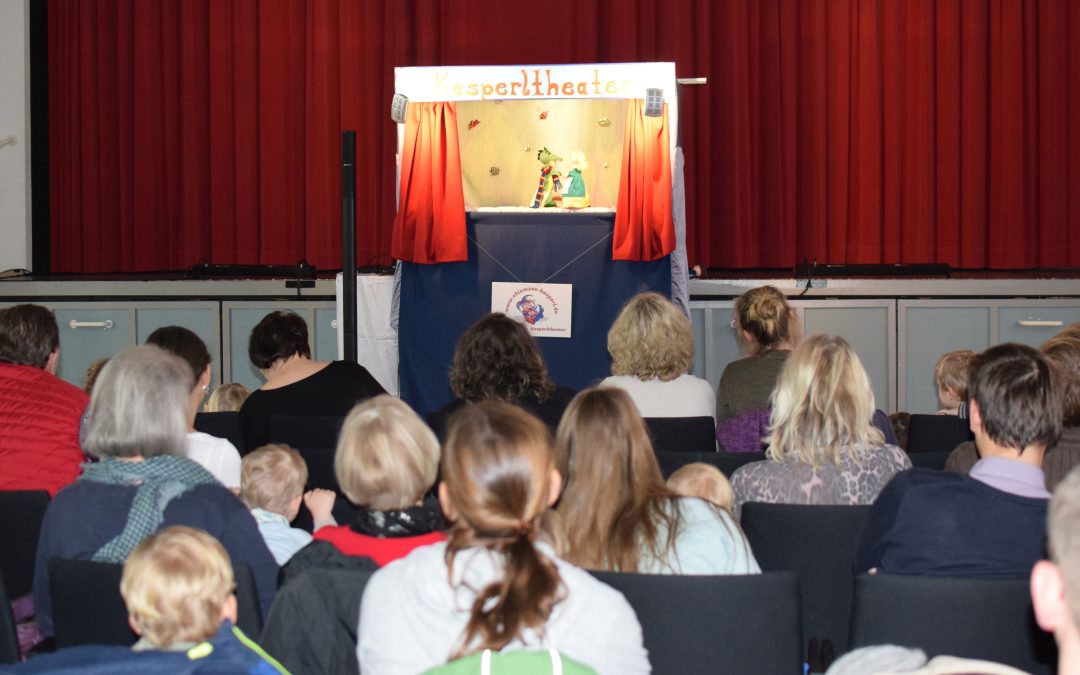 Mit Kasperl auf das Christkind warten