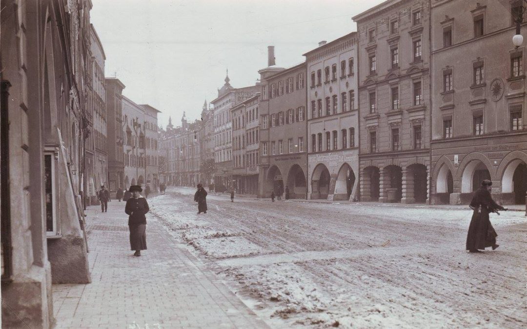 Max-Josefs-Platz, Rosenheim, ca. 1910