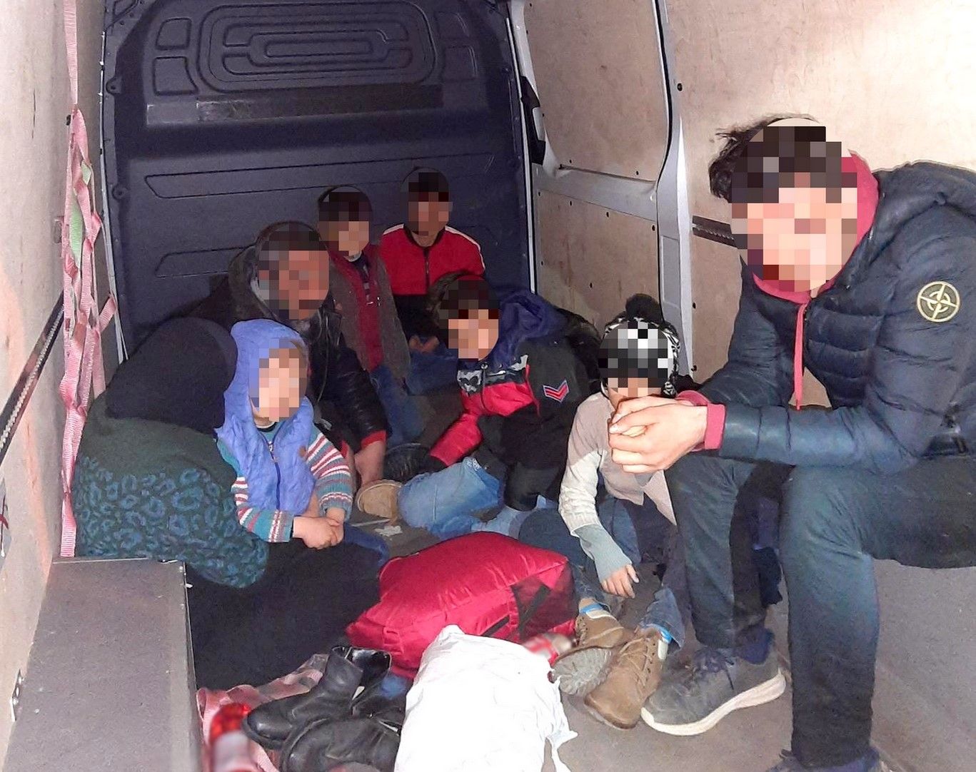 Geschleuste Migrantengruppe Foto Bundespolizei