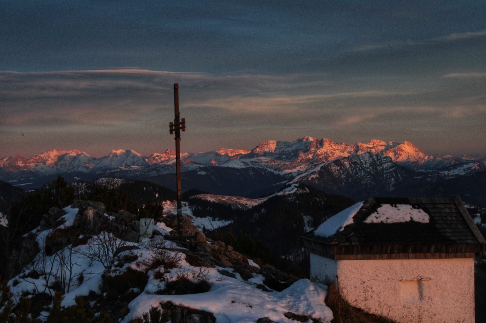 Blick vom Spitzstein im Chiemgau bei untergehender Sonne
