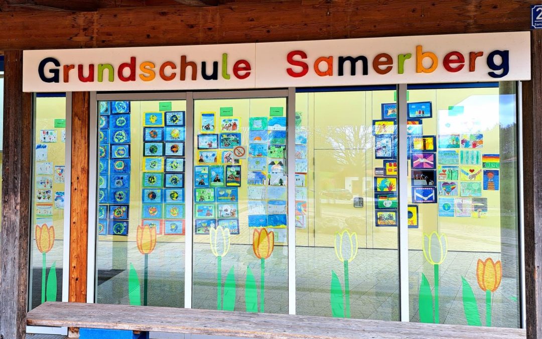 Ausstellung „Groß und Klein“ eröffnet