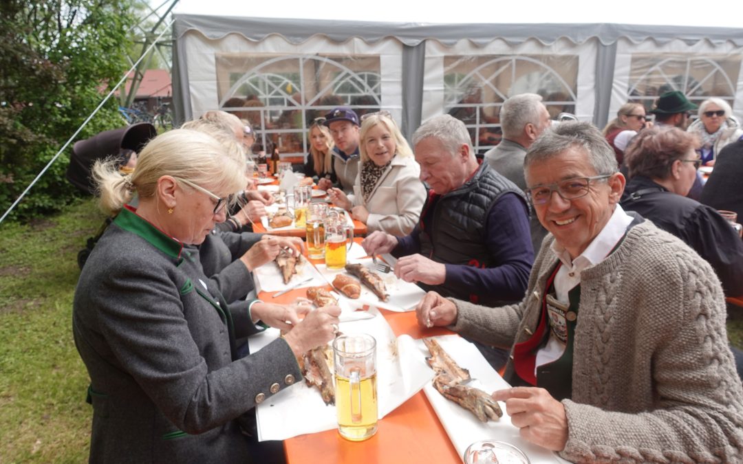 Gute Laune beim Kastenauer Frühlingsfest