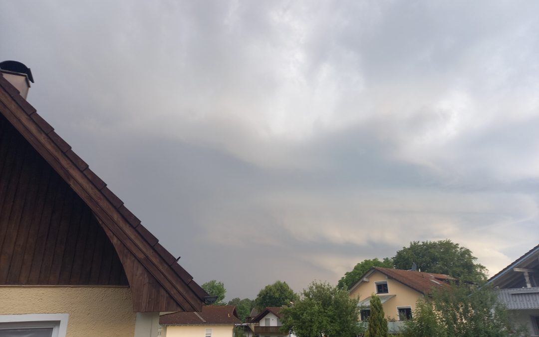 DWD warnt vor starkem Gewitter