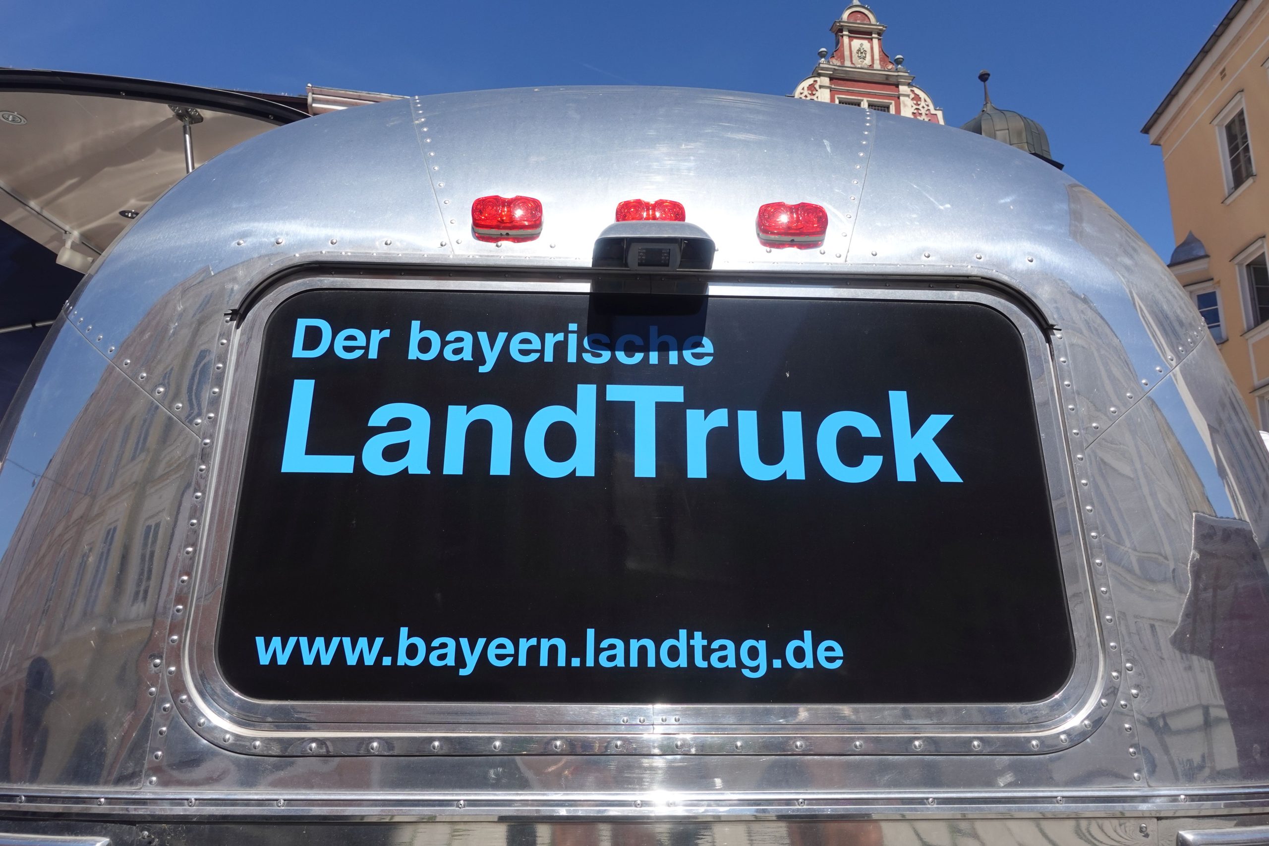 Der LandTruck des Bayerischen Landtags auf Tour. Foto: Innpuls.me