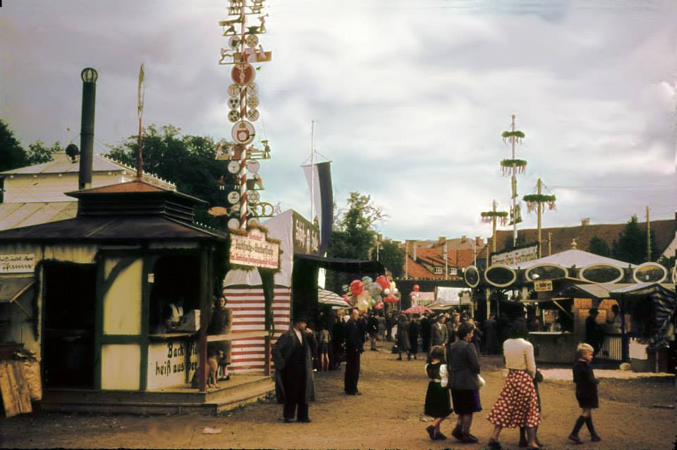 Das Rosenheimer Herbstfest im Jahr 1950. Foto: Archiv Herbert Borrmann
