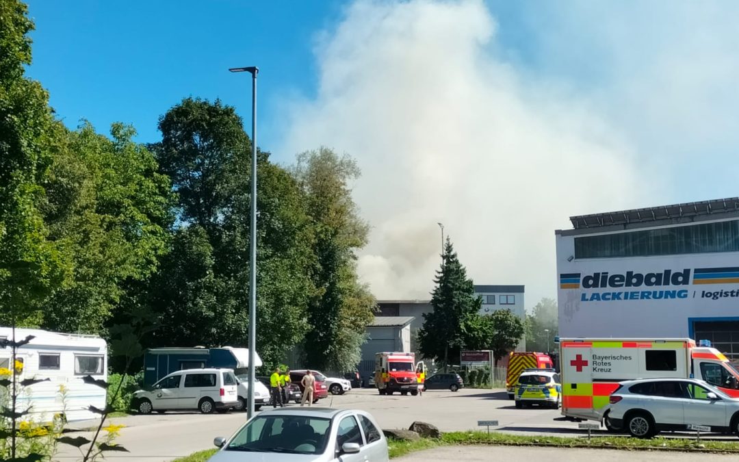 Eilmeldung: Feuer beim Wertstoffhof Rosenheim