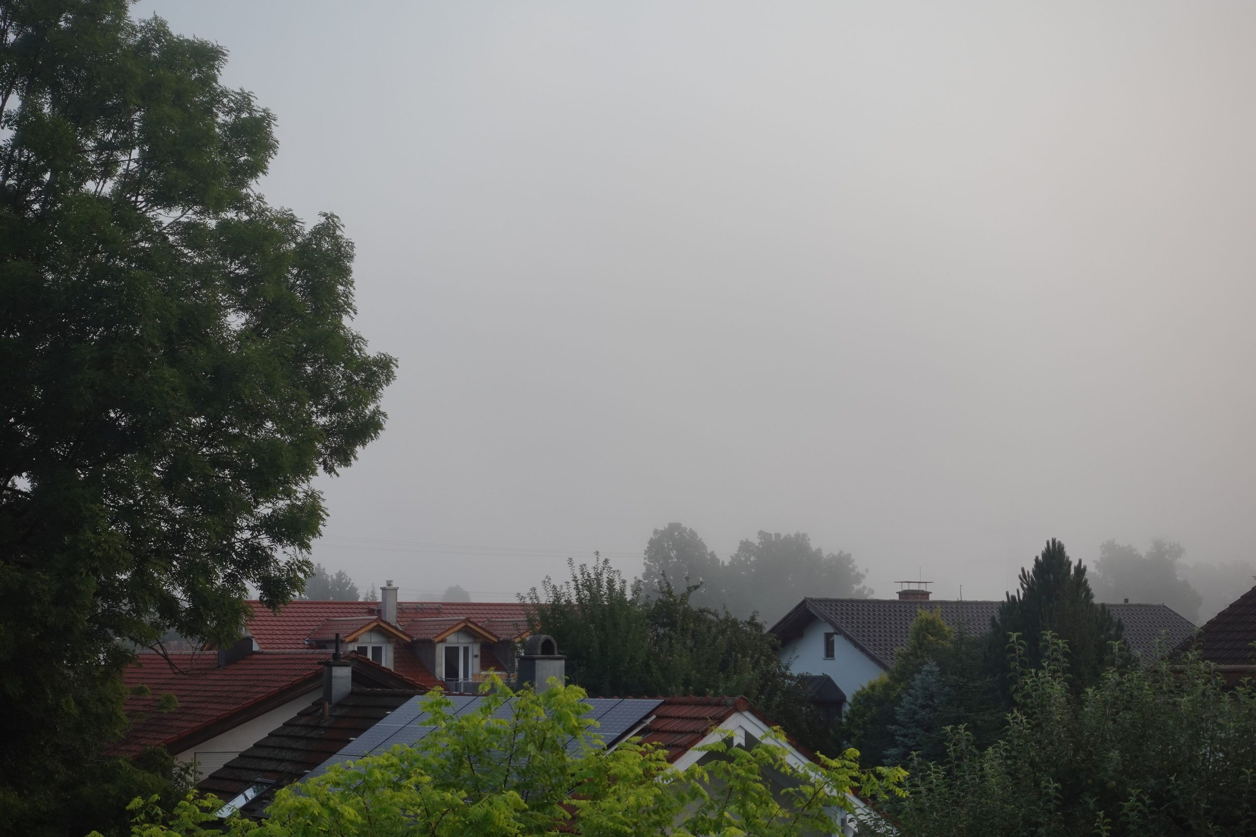 Das Rosenheimer Ortsteil Kastenau in Nebel gehüllt. Foto: Innpuls.me