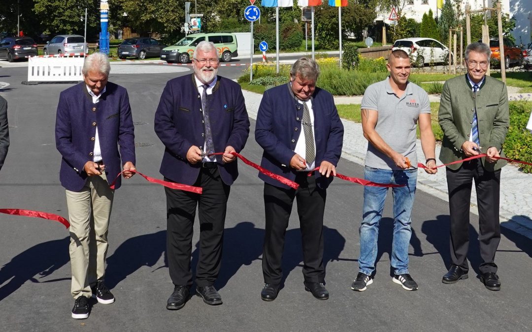 Albaching weiht Ortsdurchfahrt ein