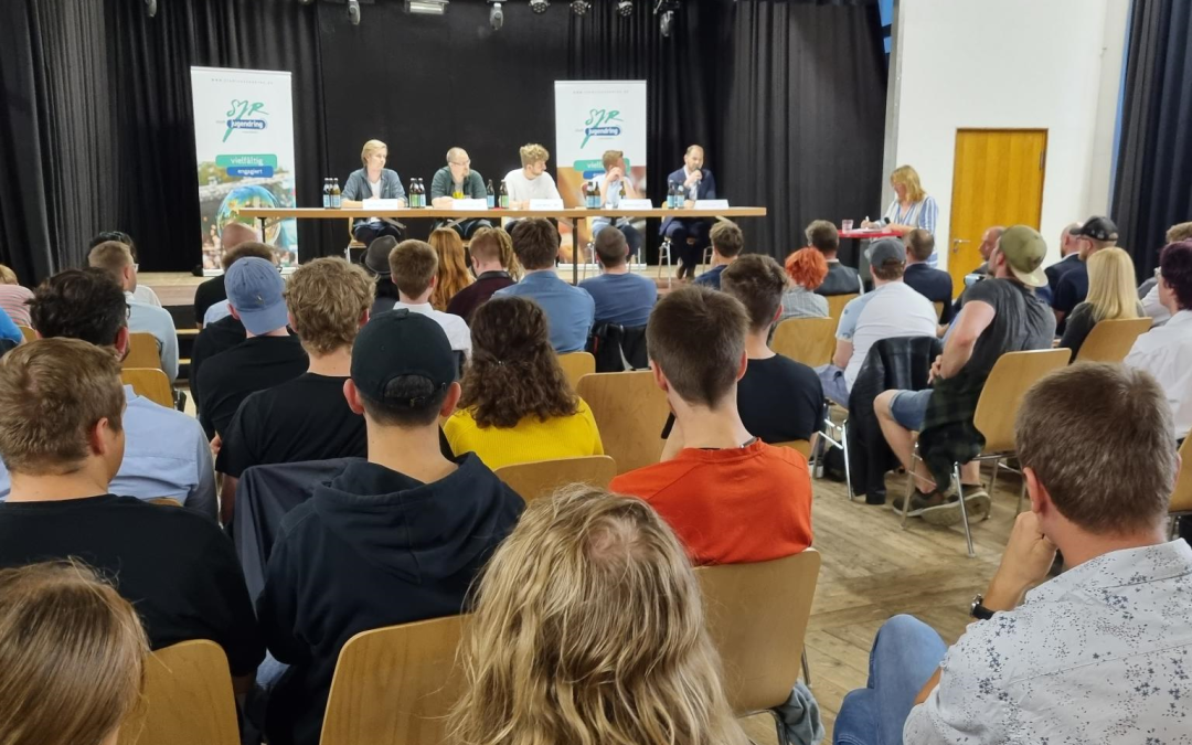 Podiumsdiskussion beim Stadtjugendring