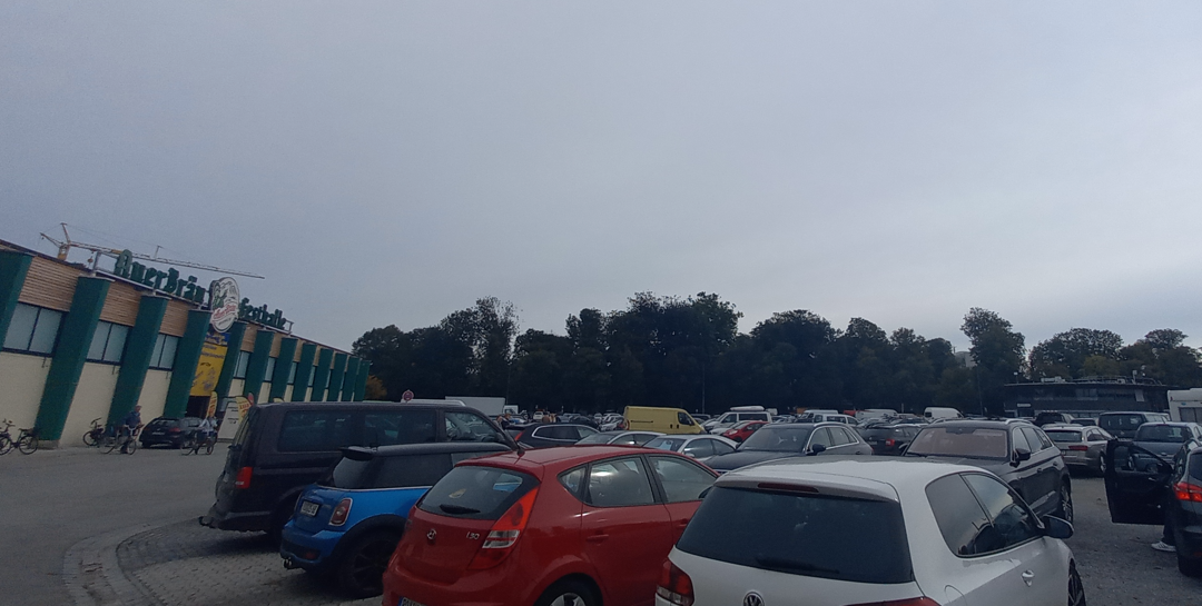 Wann kommen die Parkautomaten auf die Loretowiese?