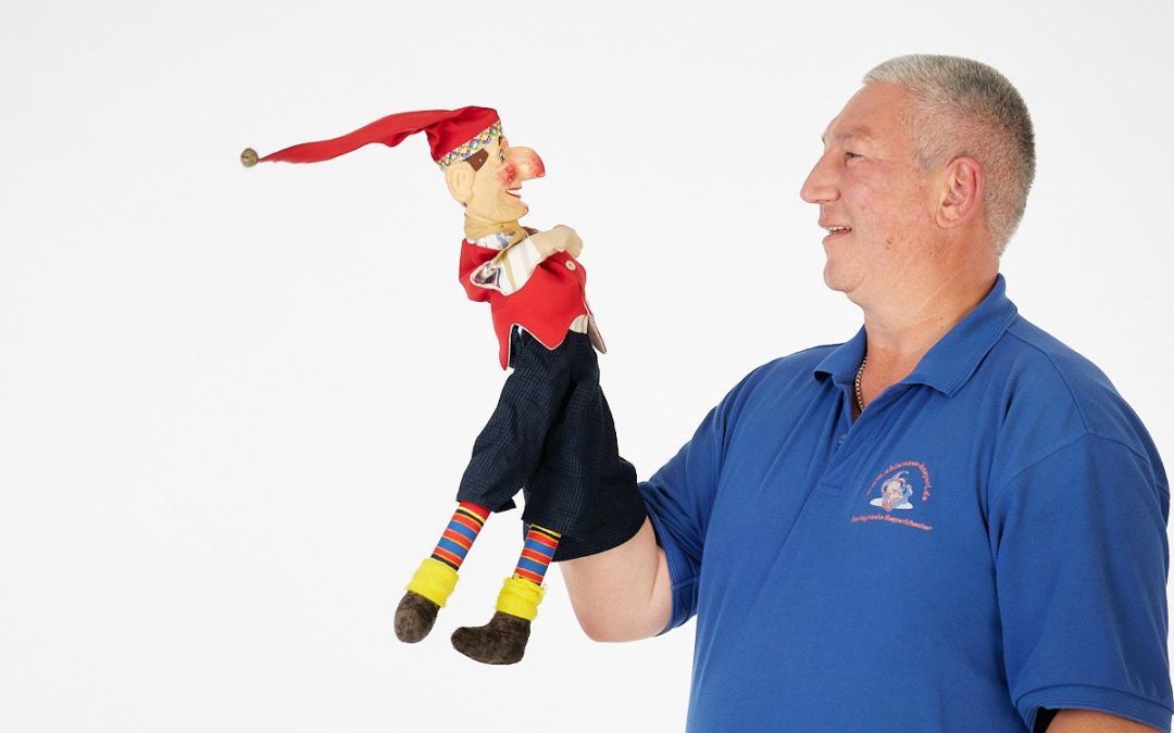 Der Kasperl kommt in den Mareissaal nach Kolbermoor