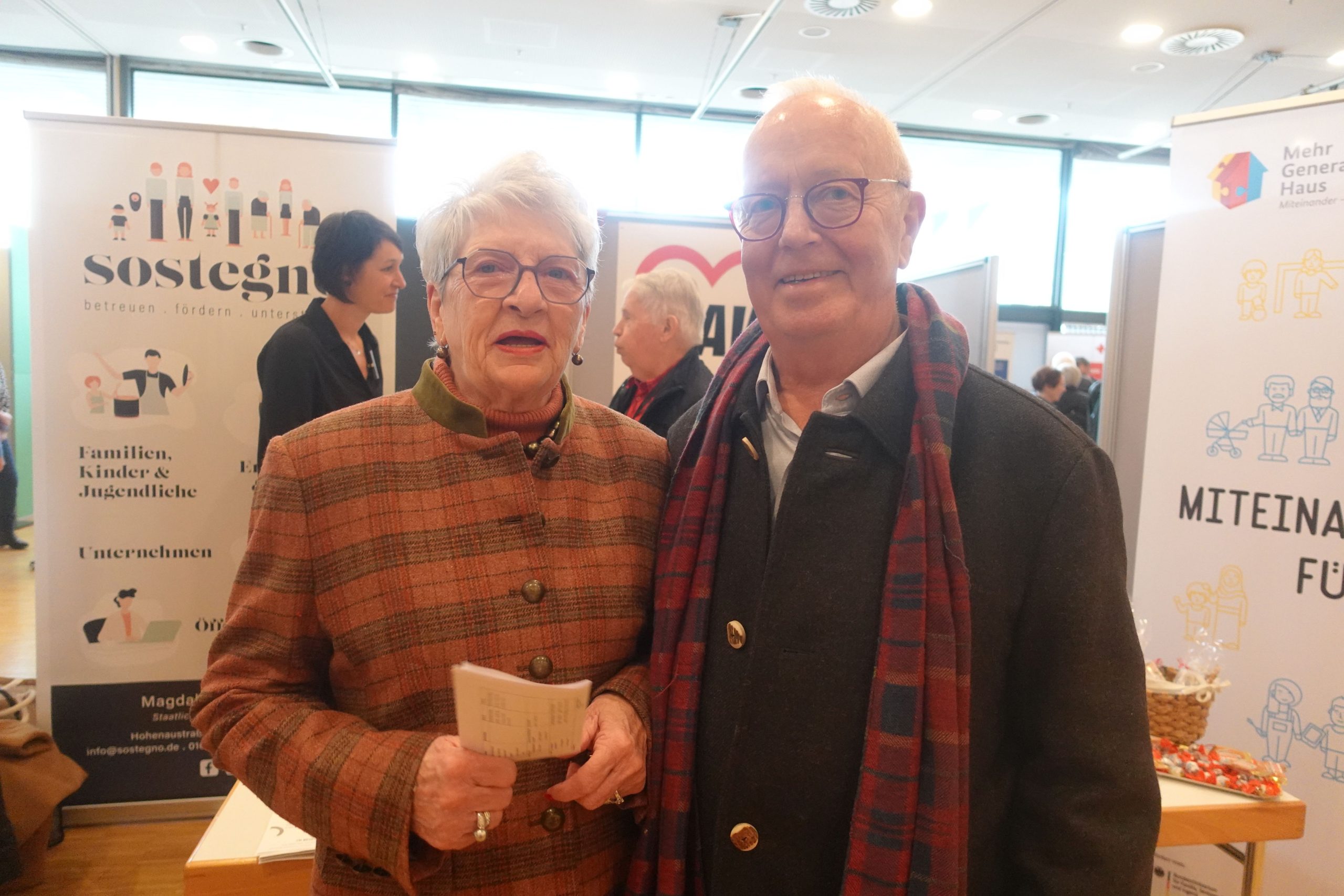Edeltraud Strauß und Anton Heindl bei der Seniorenmesse Rosenheim. Foto: Innpuls.me