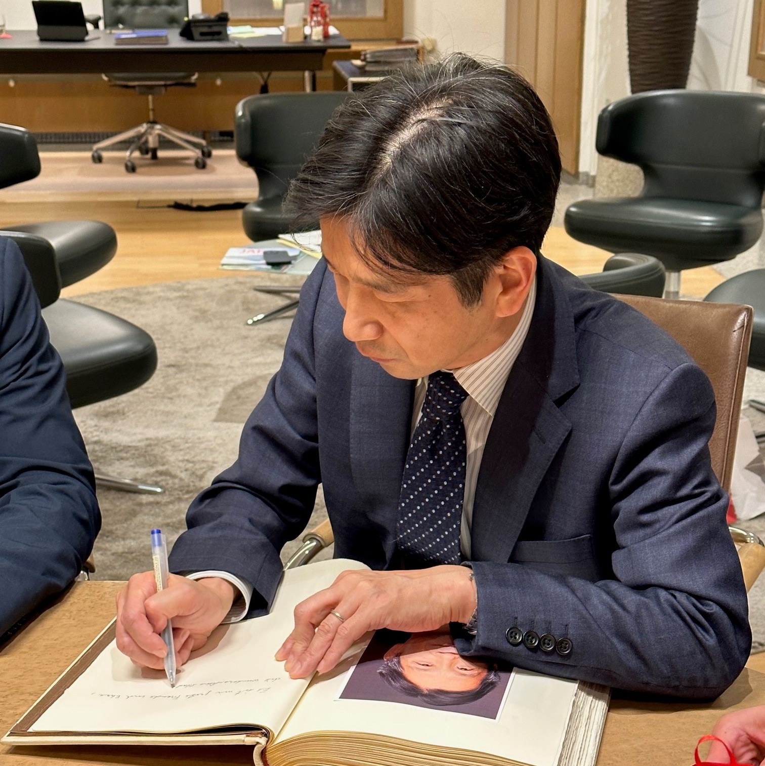 Japanischer Generalkonsul zu Besuch in Rosenheim. Fotos: Copyright Stadt Rosenheim