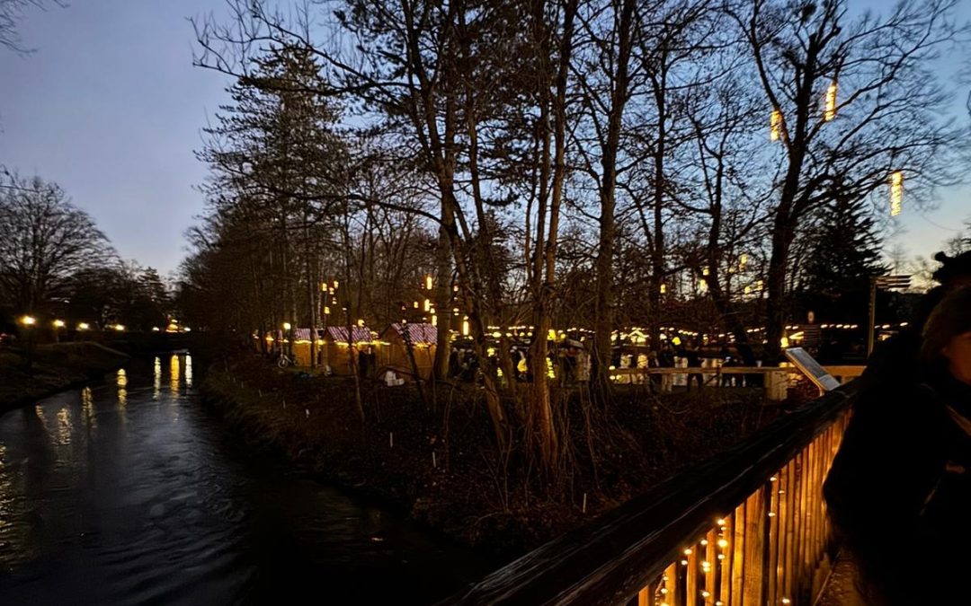 Märchenhafte Stimmung im Bad Aiblinger Christkindlmarkt