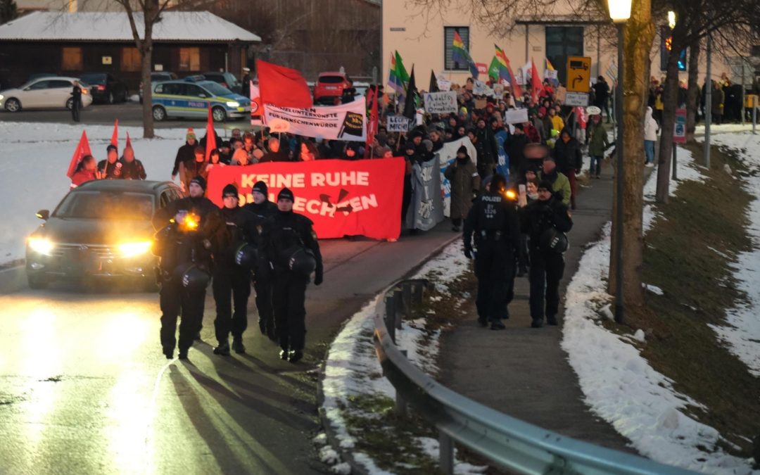 Mehr als 700 Teilnehmer bei Demo gegen Rechts in Rott