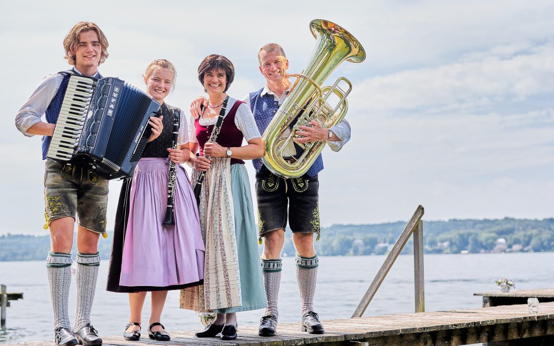 Volksmusik mit der Kellerer Klarinettenmusi