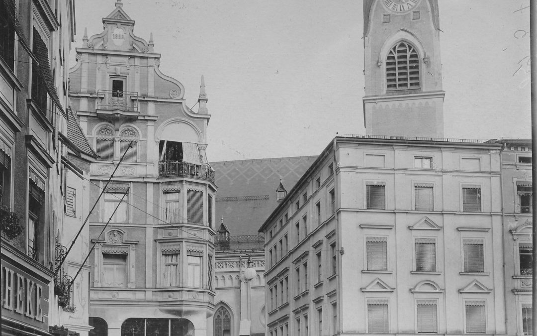 Max-Josefs-Platz, Rosenheim, 1899