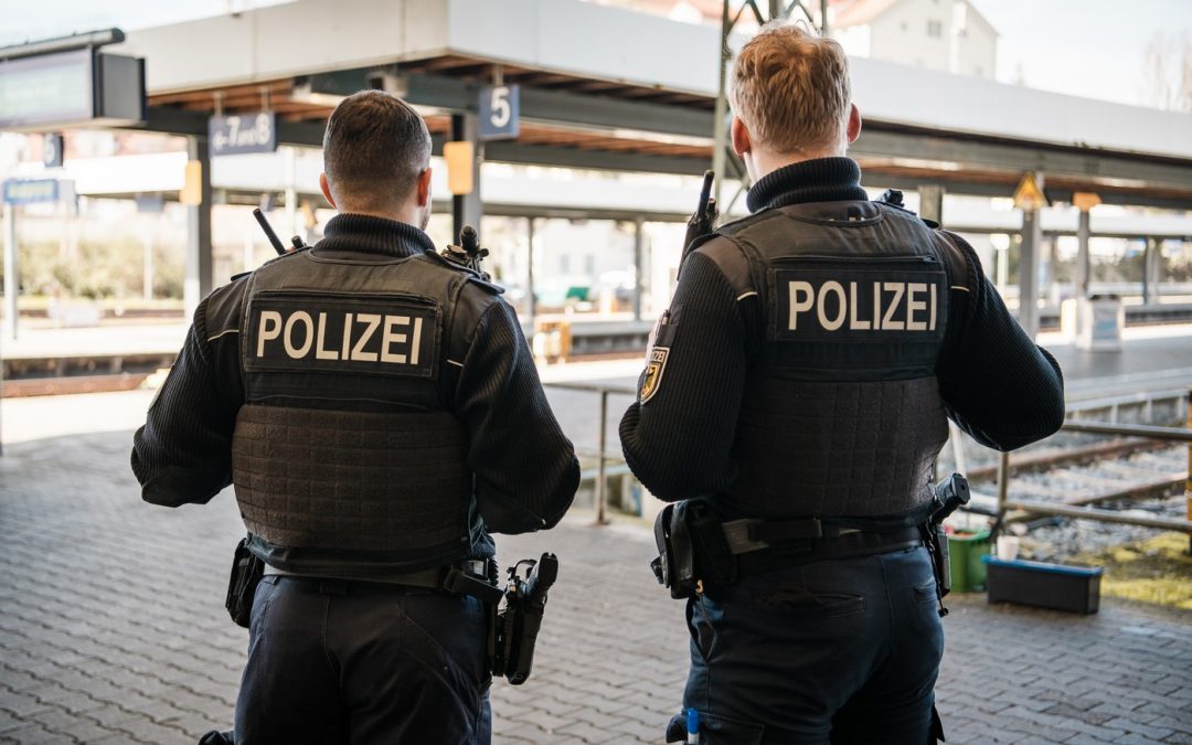 Bundespolizei landet drei Fahndungstreffer bei einer Kontrolle