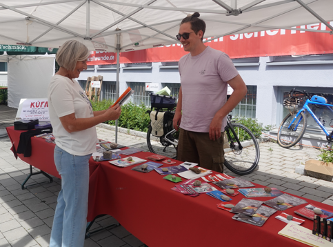 Fest der Demokratie in Rosenheim: „Zeichen für Vielfalt“