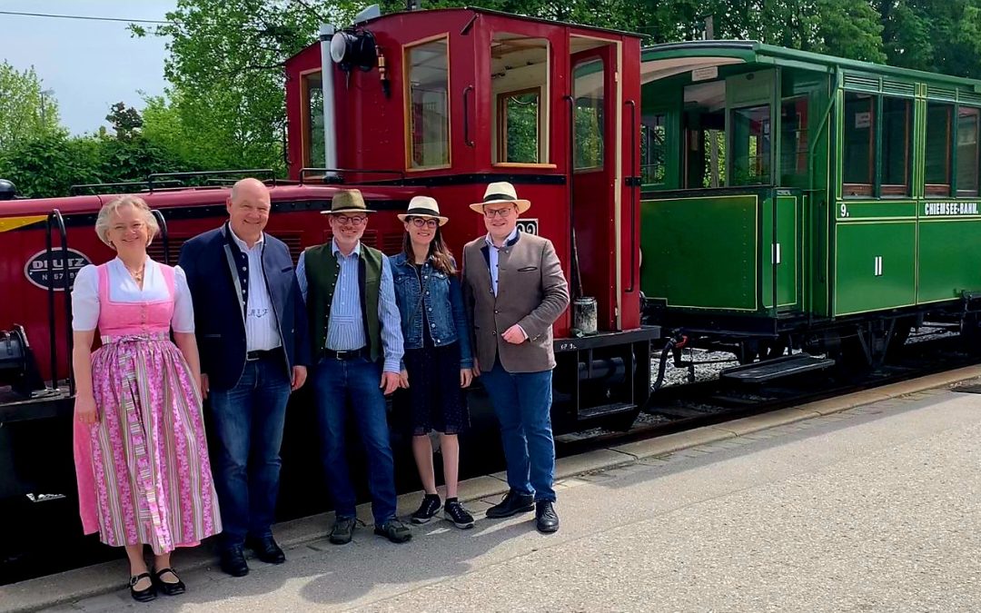 Eine Zeitreise mit der ältesten Dampf-Straßenbahn der Welt