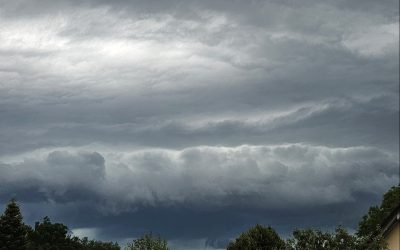 Gewitter ziehen am Freitagnachmittag auf: DWD warnt auch für Rosenheim