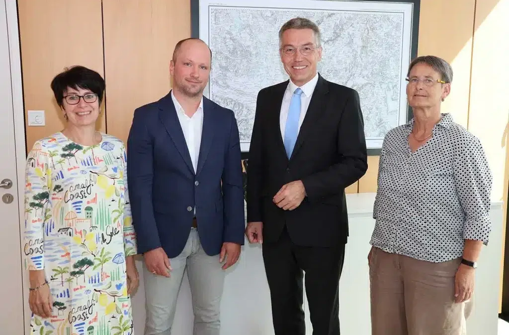 Dr. Nikolas Rossmann wird neuer Ärztlicher Leiter Rettungsdienst