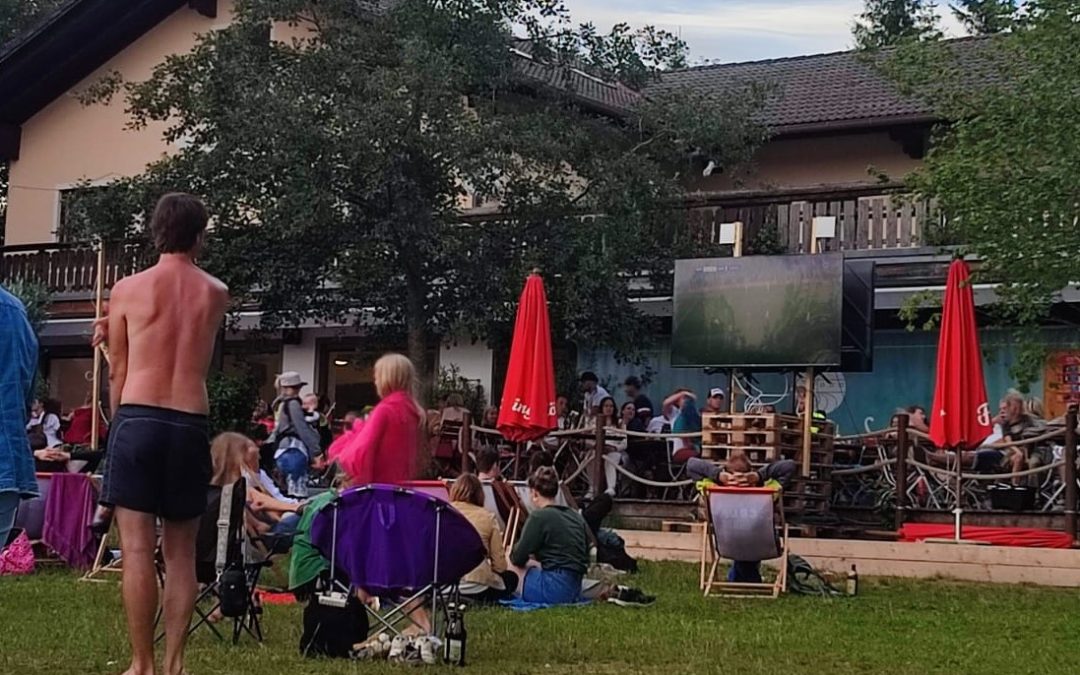 Public Viewing war beim EM-Spiel Deutschland / Spanien für viele ein Muss