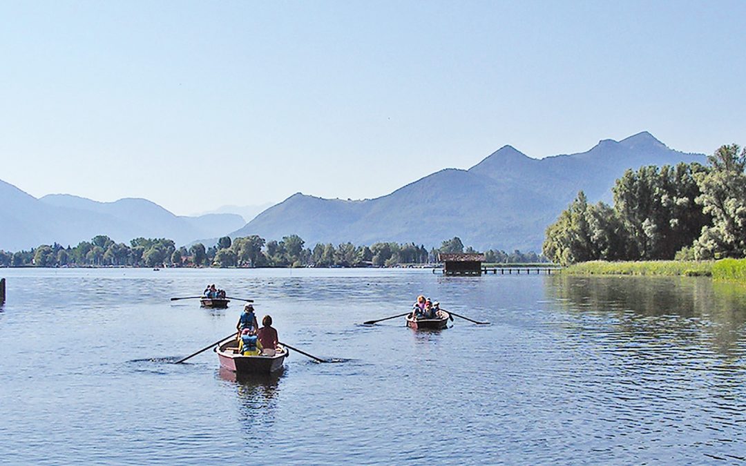 Mit dem Ruderboot ans Ende des Chiemsees