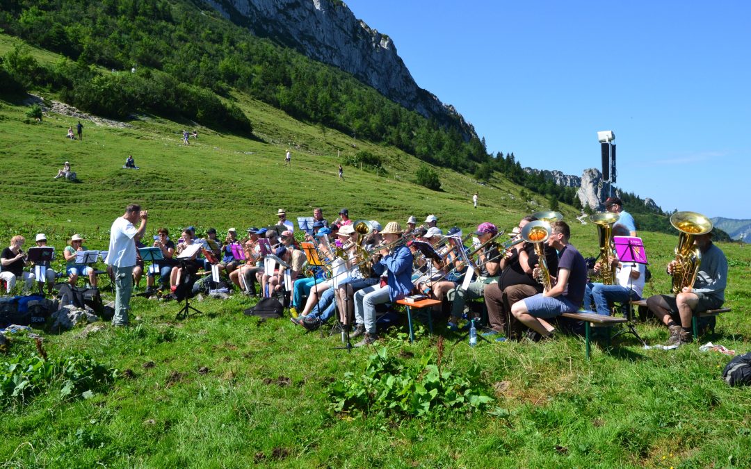 Evangelische Kirche feiert Gottesdienst auf der Kampenwand