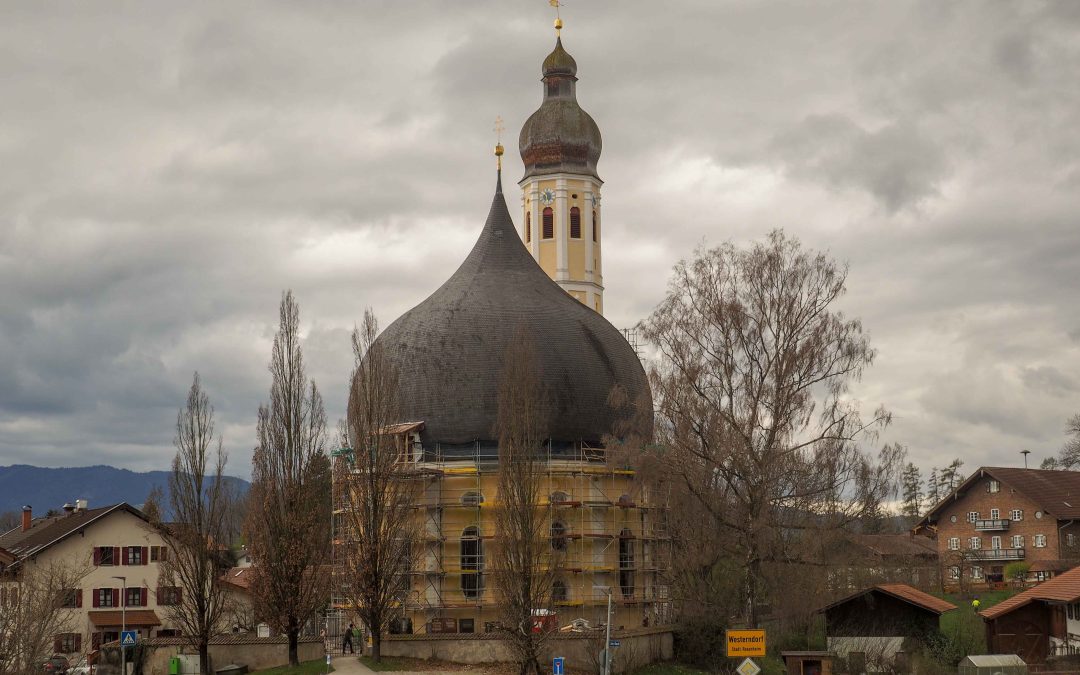 Dachstuhl der Rundkirche in Westerndorf am Wasen zu besichtigen