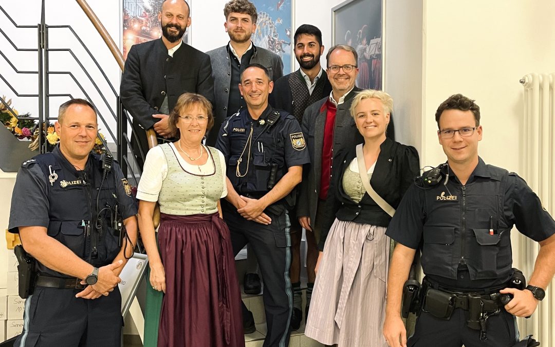 SPD Rosenheim zu Besuch bei der Wiesn-Wache