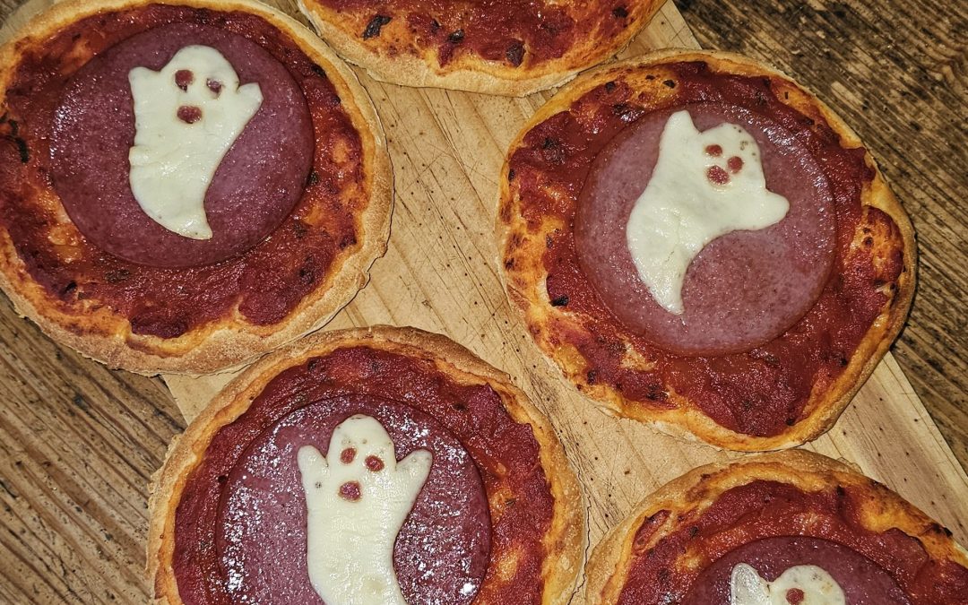 Halloween-Rezeptidee: Boo Pizza