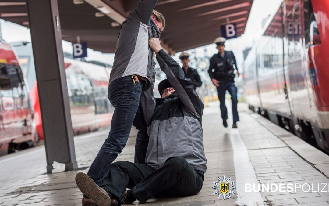 58-jähriger im Hauptbahnhof München angegriffen – Fahrradhelm verhindert Schlimmeres