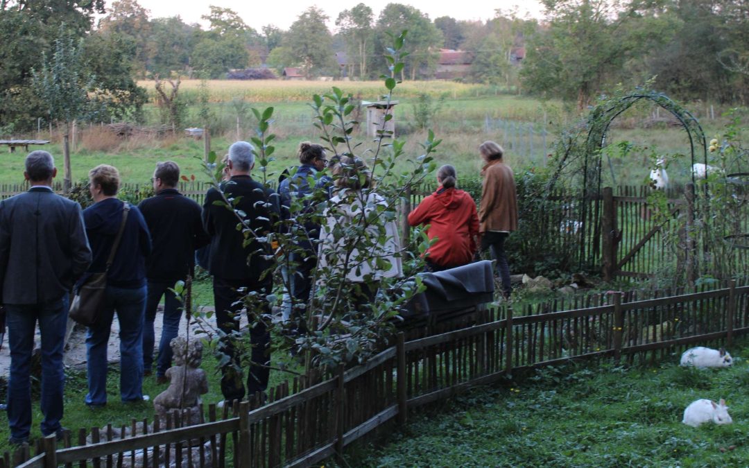 „Naturgarten – Bayern blüht“: 8 Gärtner im Landkreis Traunstein ausgezeichnet