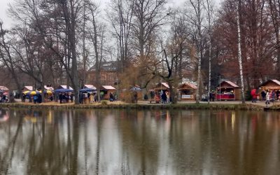 Trotz Schmudelwetter: Christkindlmärkte am Wochenende gut besucht
