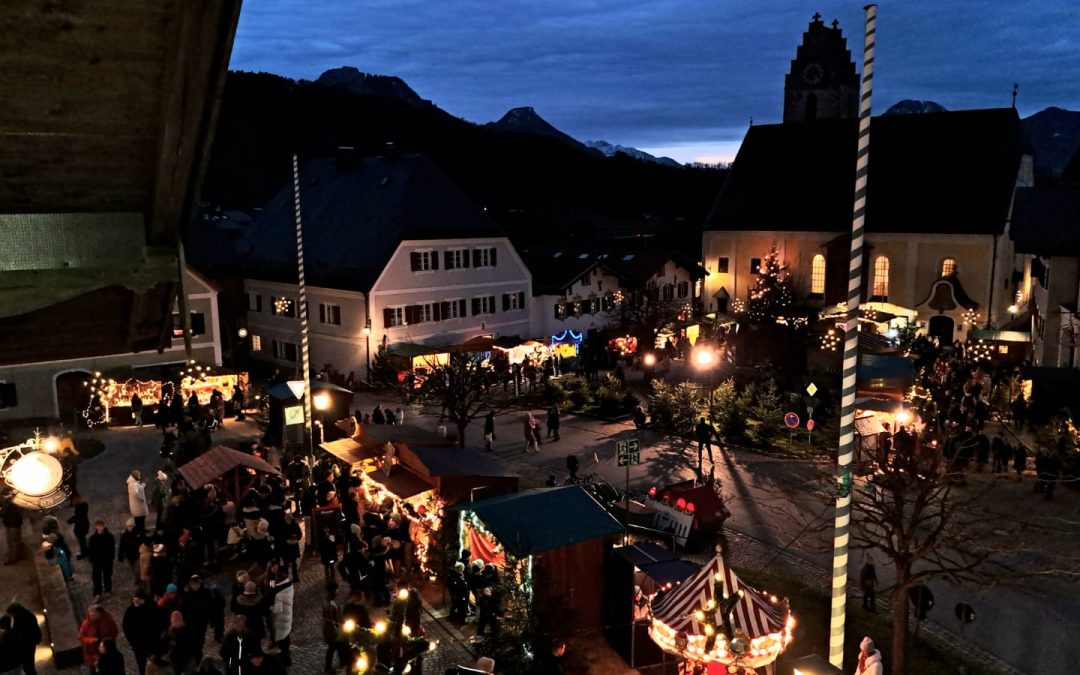 Adventszauber beim Neubeurer Christkindlmarkt