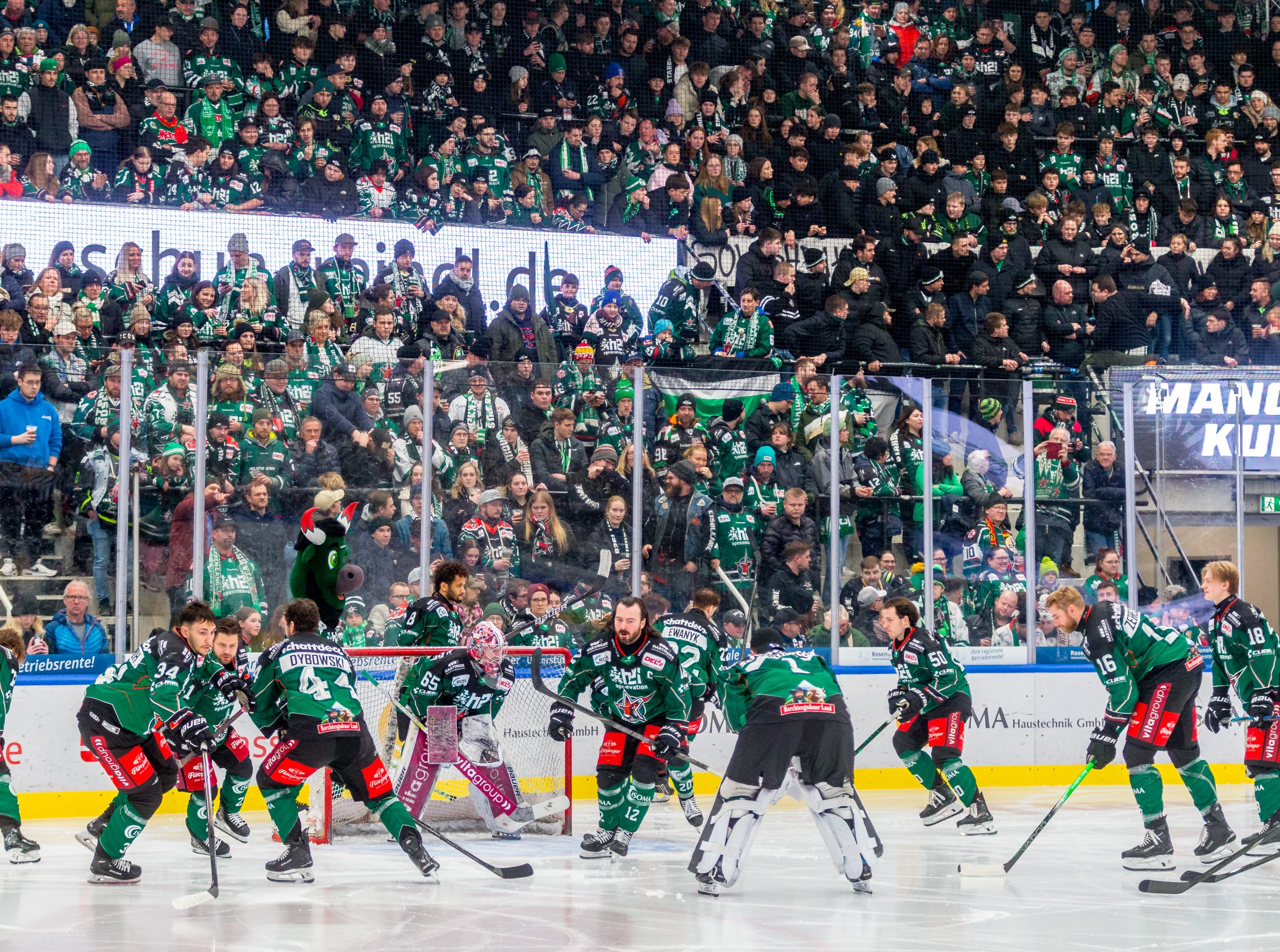 1DX_0543 Spiel Starbulls gegen Weiden. Fotos: Peter Lion