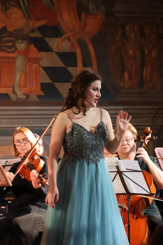 Catalina_Paz_Neujahrskonzert_06.01.2025-683x1024 (1)