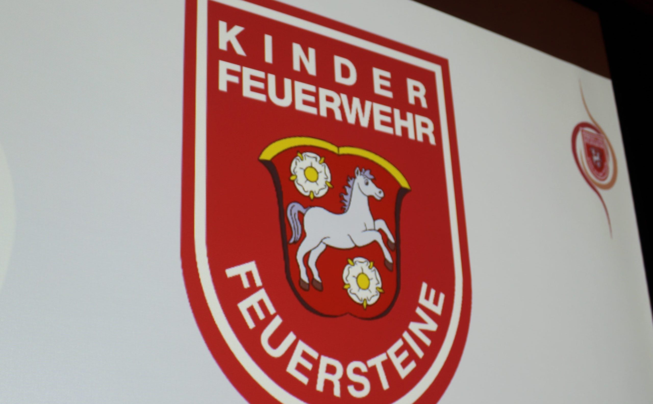 Feuerwehr X Logo Copyright Kreisfeuerwehrverband Traunstein