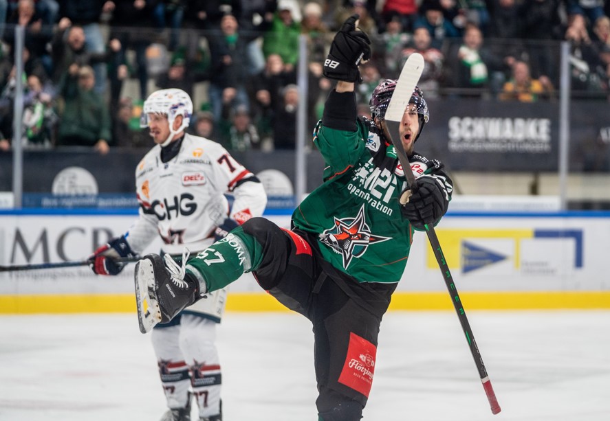 starbulls 1 Starbulls vs. Ravenstburg am 7. 1.2025. Fotos: Ludwig Schirmer und Peter Lion