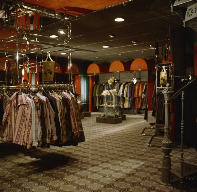 1975 Blick ins Modehaus Senft in Rosenheim im Jahr 1975. Foto: Archiv Herbert Borrmann