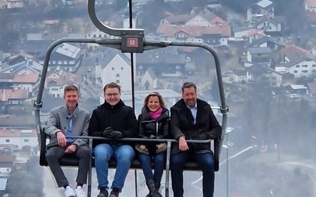 Besuch von Daniela Ludwig (CSU) und der Jungen Union bei den Bergbahnen Hocheck
